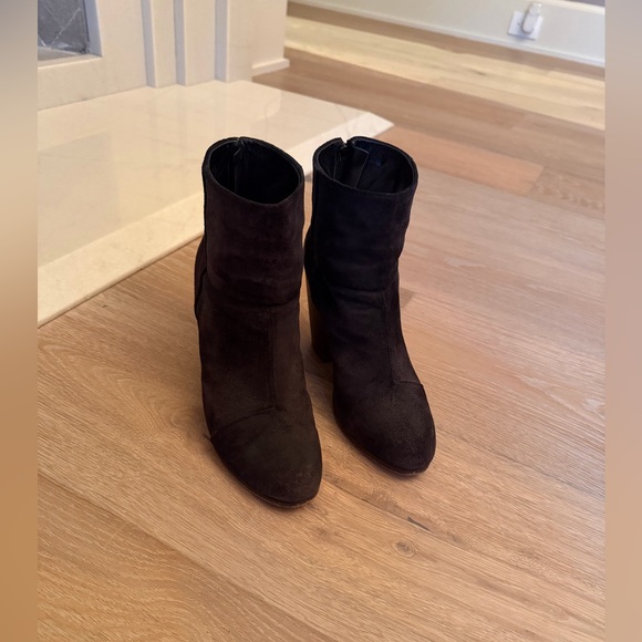 Rag & Bone Newbury Black Suede Ankle Boots 38.5 - Picture 3 of 7